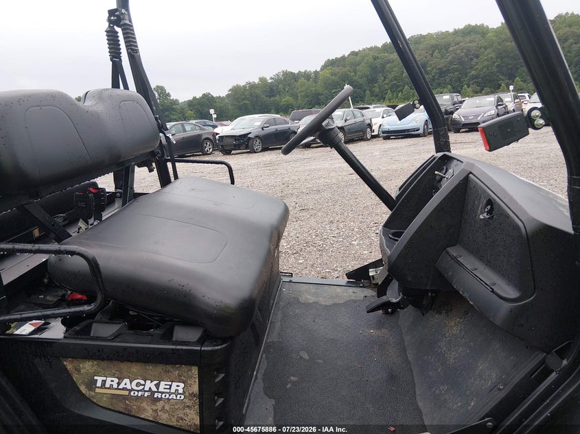 2023 TRACKER OFF ROAD EV IS ELECTRIC auction photo 5