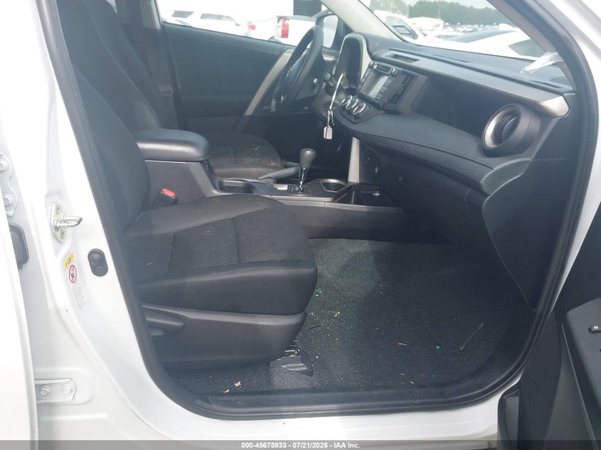 2018 TOYOTA RAV4 auction photo 5
