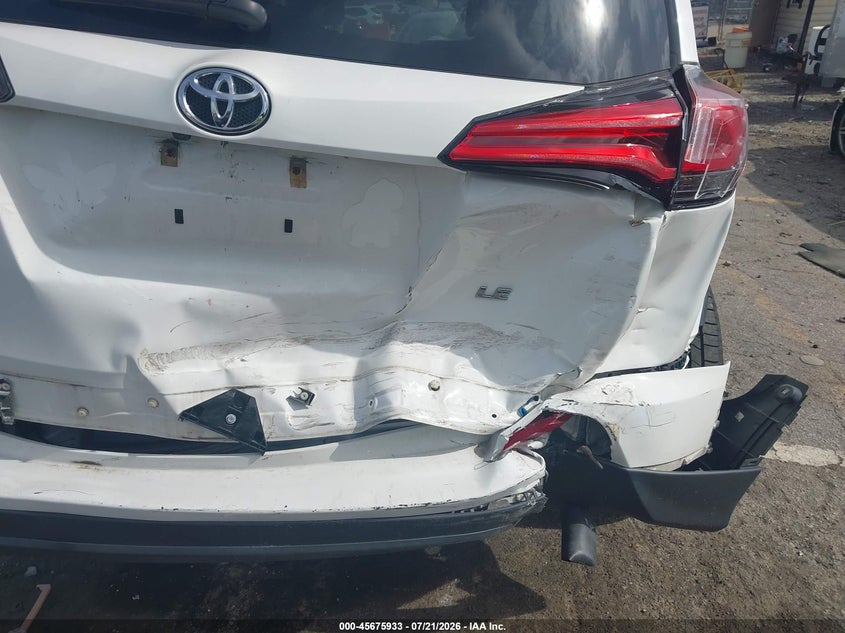 2018 TOYOTA RAV4 auction photo 6