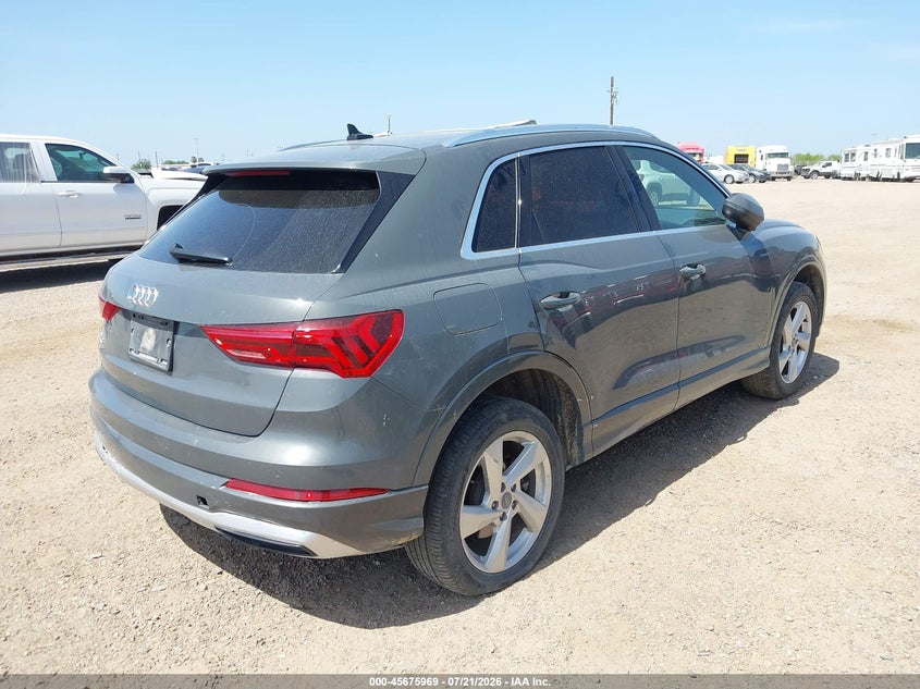 AUDI Q3 - zdjęcie 4
