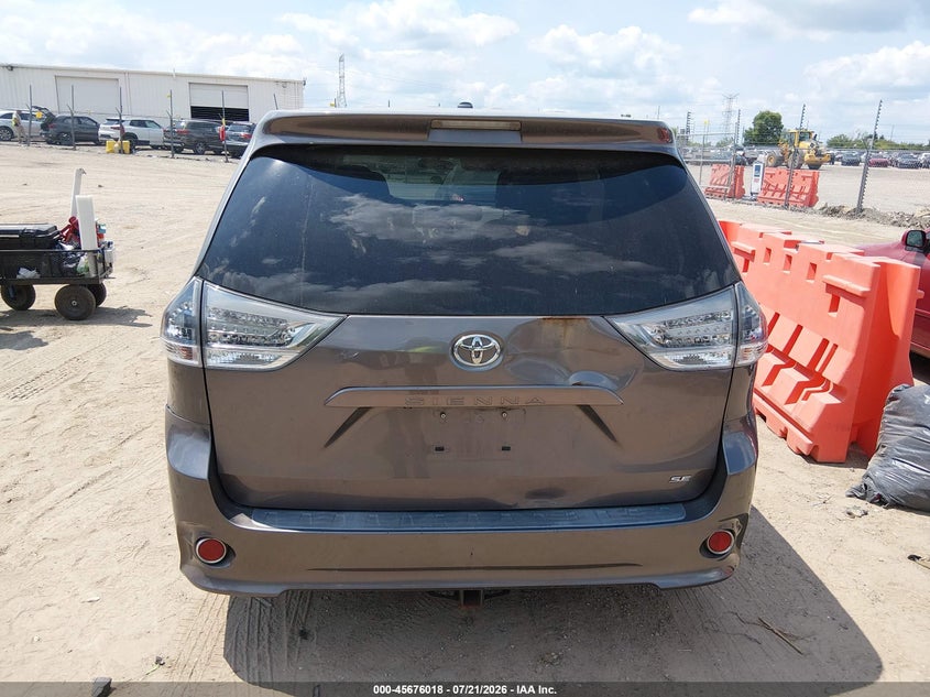 AtlanticExpress - Toyota Sienna