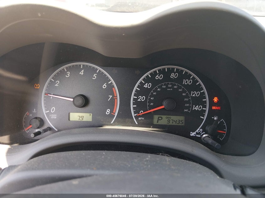 2010 TOYOTA COROLLA auction photo 7