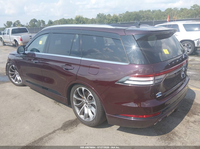 2023 LINCOLN AVIATOR auction photo 3