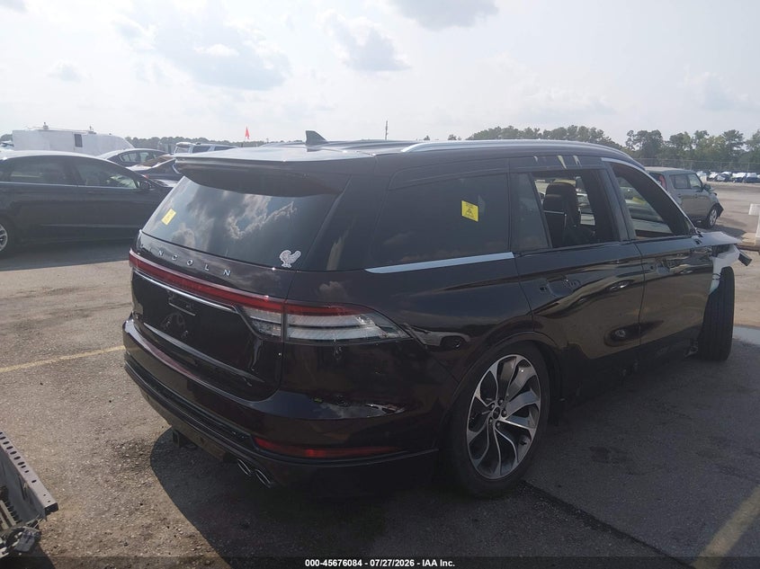 2023 LINCOLN AVIATOR auction photo 4