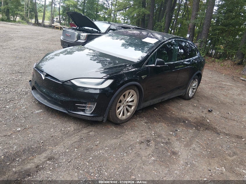 2016 TESLA MODEL X auction photo 2