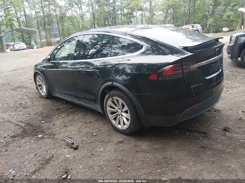 2016 TESLA MODEL X auction photo 3