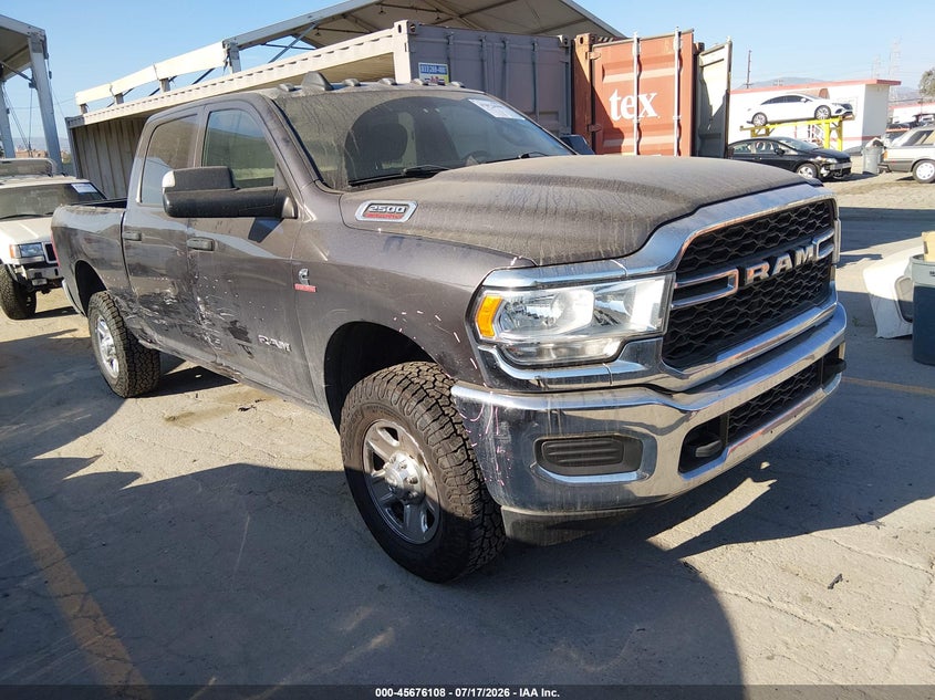 Vin: 3c6ur5cl1mg677738, lot: 46174708, ram 2500 tradesman  4x4 6'4 box 2021 img_1