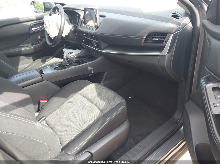 2025 NISSAN ROGUE auction photo 5