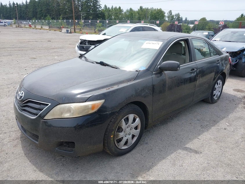 2011 TOYOTA CAMRY auction photo 2
