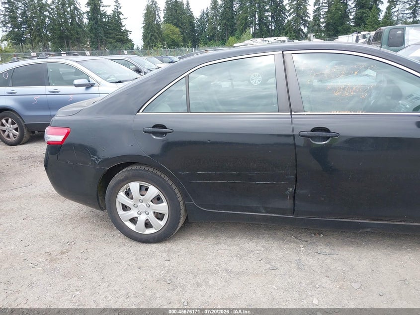 2011 TOYOTA CAMRY auction photo 6