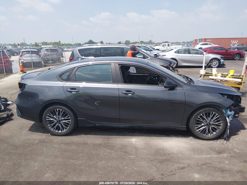 2023 Kia Forte Gt-Line VIN: 3KPF54AD3PE521123 Lot: 45676179