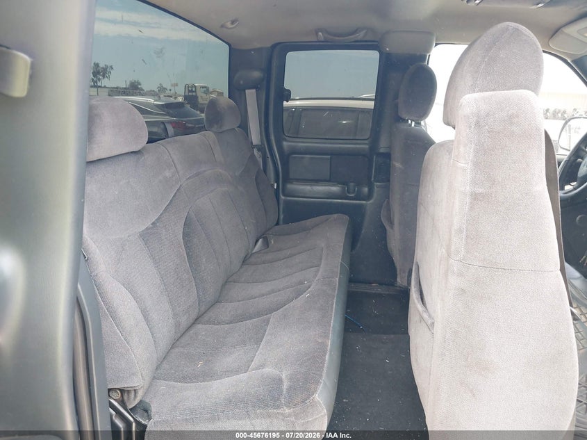 2001 GMC Sierra 1500 Sle VIN: 2GTEC19T111351117 Lot: 45676195