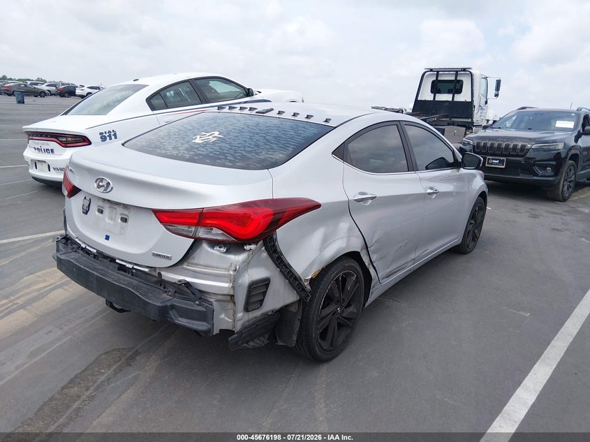 2014 HYUNDAI ELANTRA auction photo 4
