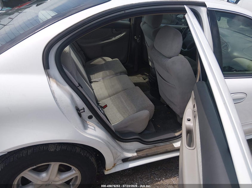 2004 OLDSMOBILE ALERO auction photo 8