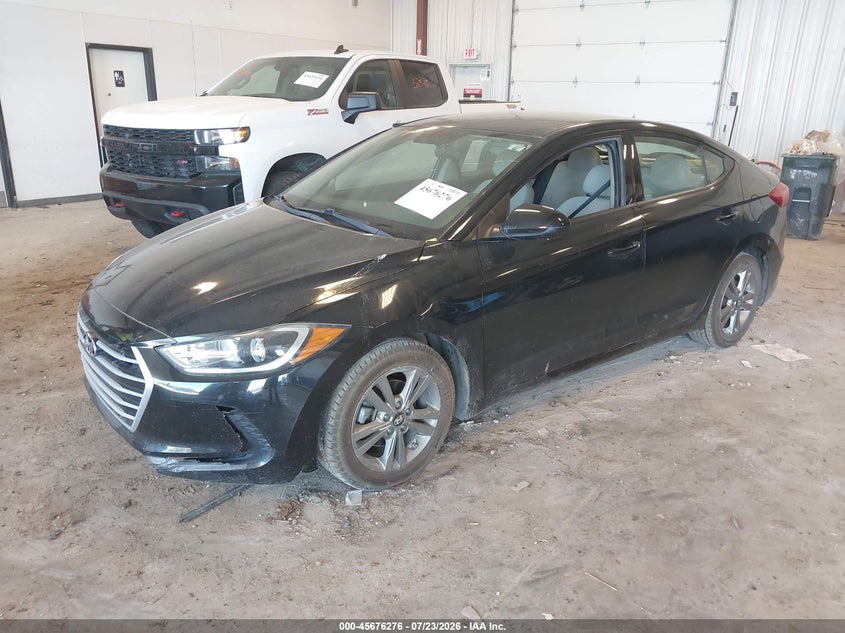 2018 HYUNDAI ELANTRA auction photo 2