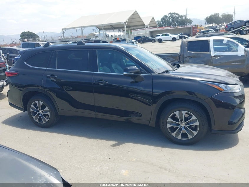 2020 Toyota Highlander Xle VIN: 5TDHZRAH8LS007653 Lot: 45676291