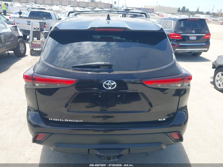 2020 Toyota Highlander Xle VIN: 5TDHZRAH8LS007653 Lot: 45676291