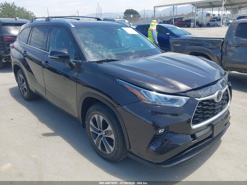2020 Toyota Highlander Xle VIN: 5TDHZRAH8LS007653 Lot: 45676291