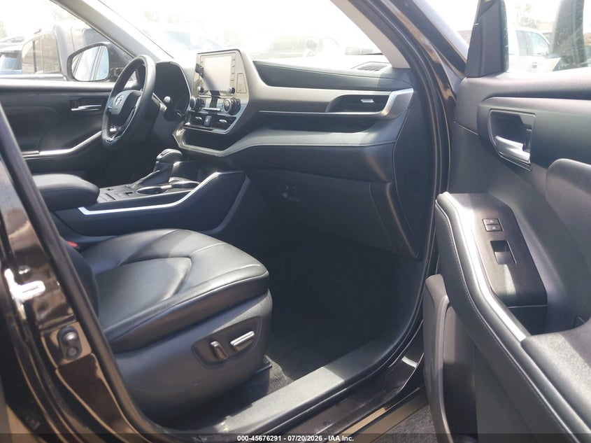 2020 Toyota Highlander Xle VIN: 5TDHZRAH8LS007653 Lot: 45676291