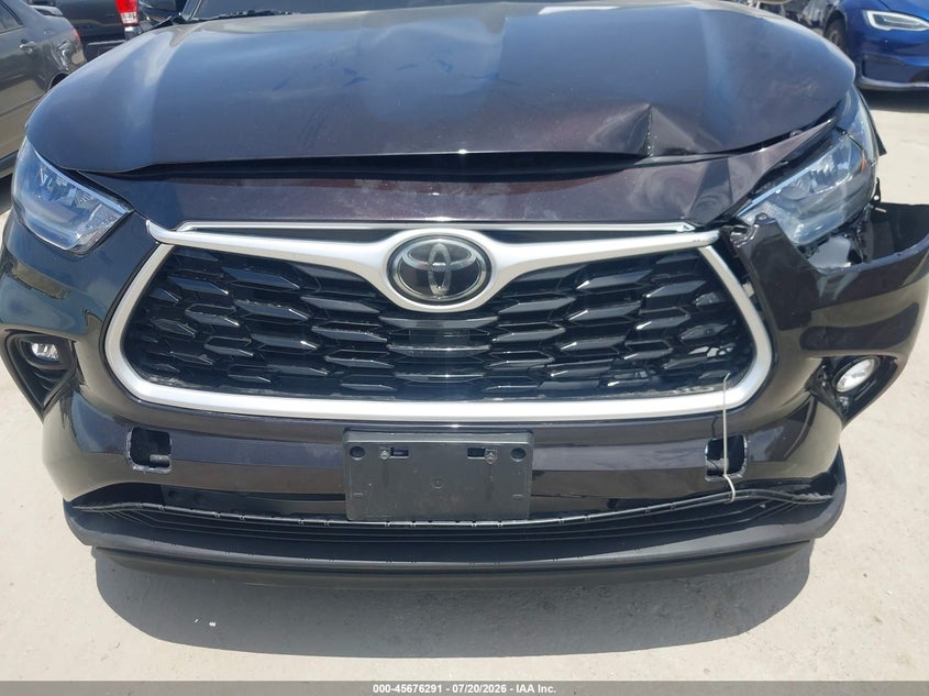2020 Toyota Highlander Xle VIN: 5TDHZRAH8LS007653 Lot: 45676291