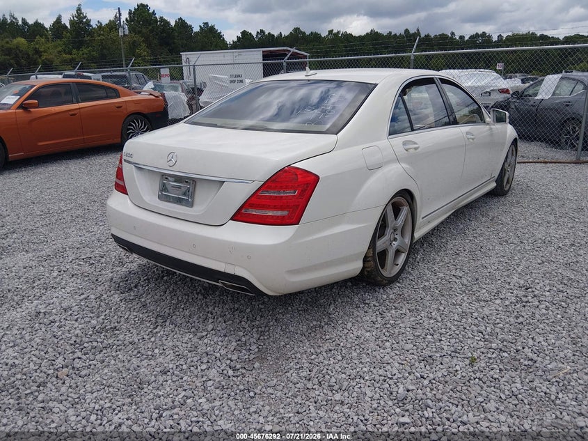 2011 MERCEDES-BENZ S 550 auction photo 4
