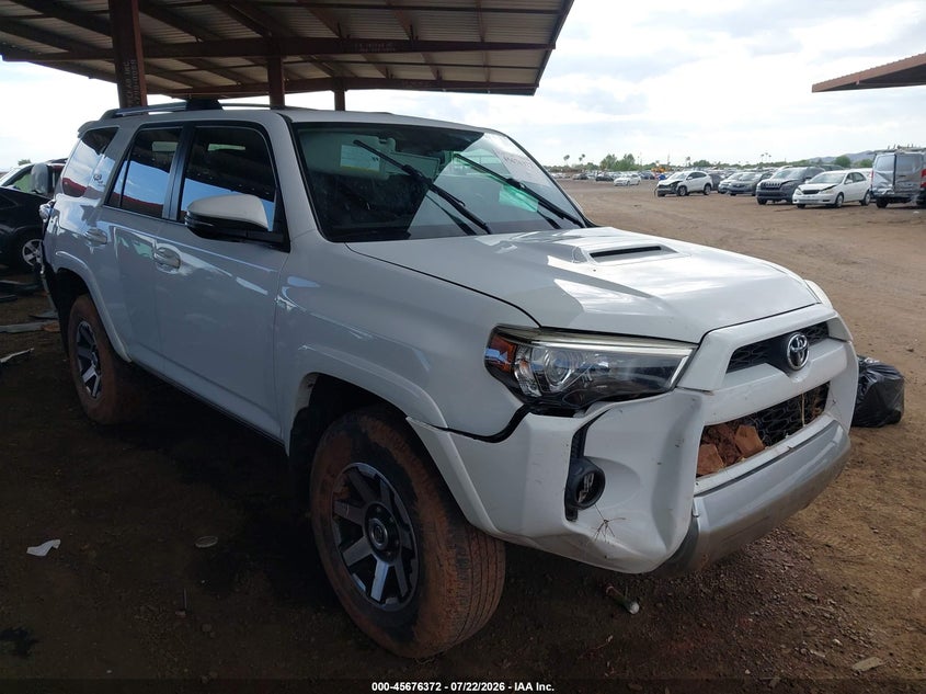 Vin: jtebu5jr5h5452902, lot: 46174972, toyota 4runner trd off road premium 2017 img_1