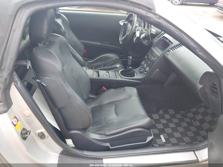 2004 NISSAN 350Z auction photo 5