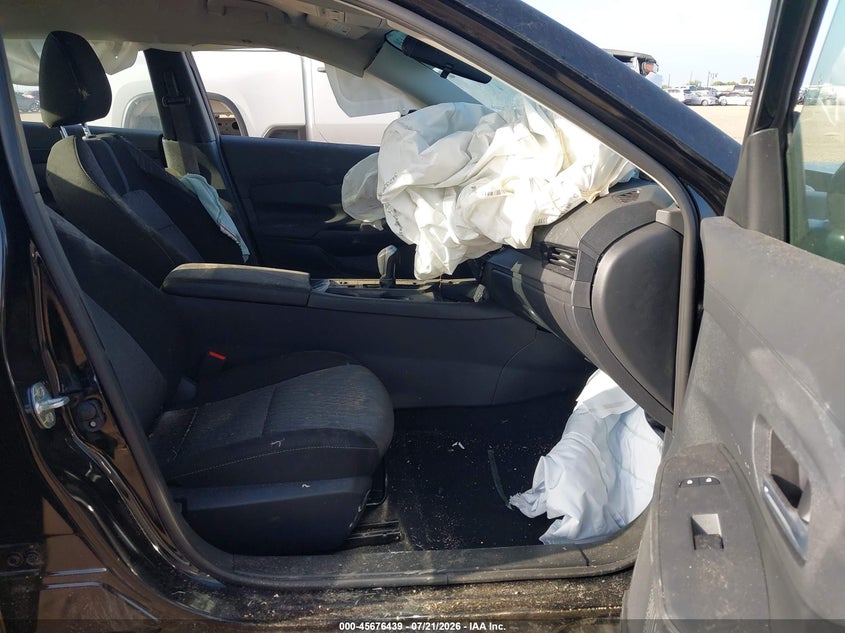 2026 NISSAN SENTRA auction photo 5