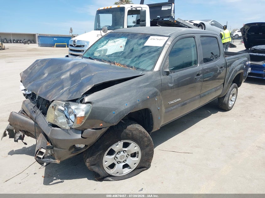 2009 Toyota Tacoma Base V6, Front End, IAAI, VIN 3TMLU42N69M036674 — photo 2