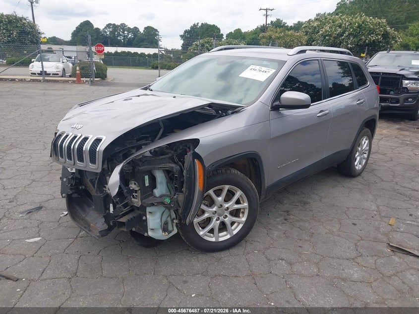 2018 Jeep Cherokee Latitude Fwd VIN: 1C4PJLCX2JD560957 Lot: 45676487
