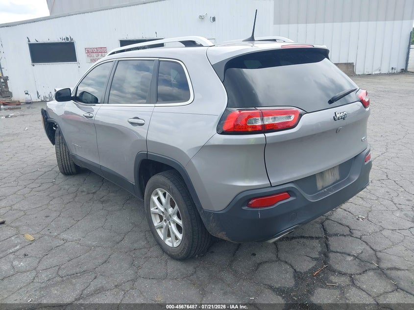 2018 Jeep Cherokee Latitude Fwd VIN: 1C4PJLCX2JD560957 Lot: 45676487
