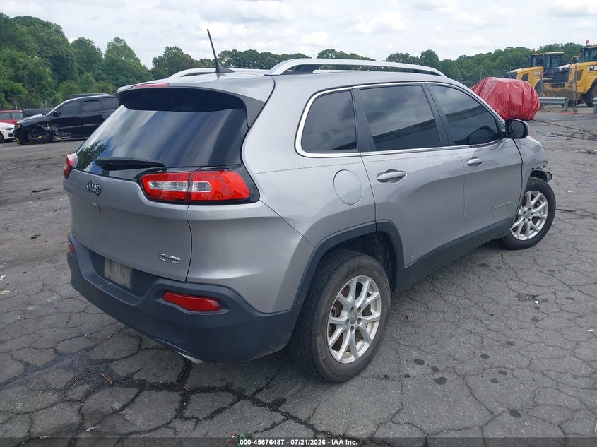 2018 Jeep Cherokee Latitude Fwd VIN: 1C4PJLCX2JD560957 Lot: 45676487