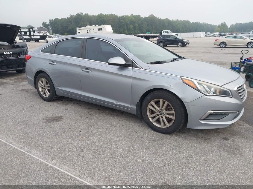 2015 HYUNDAI SONATA auction photo 1