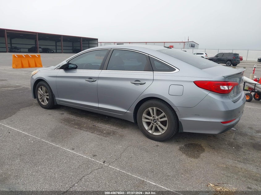2015 HYUNDAI SONATA auction photo 3