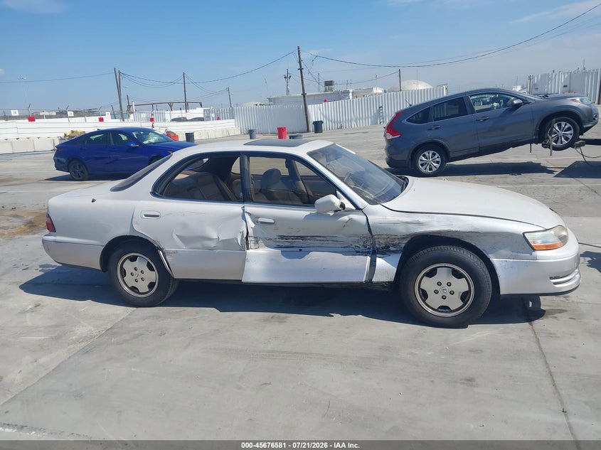 1996 Lexus Es 300 VIN: JT8BF12G0T0170708 Lot: 45676581