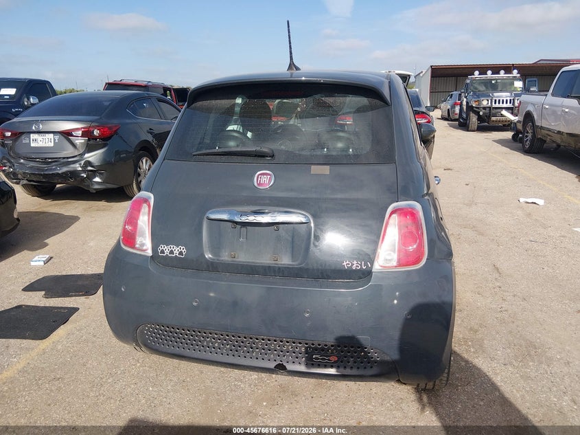 2017 FIAT 500E BATTERY ELECTRIC · Фото 16