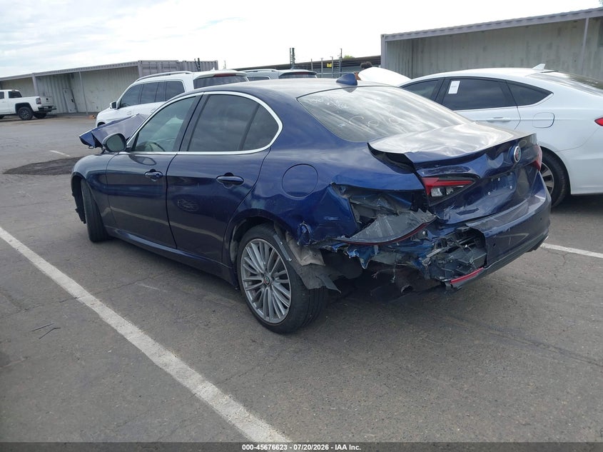 2018 ALFA ROMEO GIULIA auction photo 3