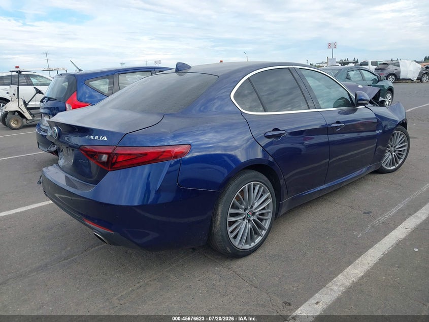 2018 ALFA ROMEO GIULIA auction photo 4