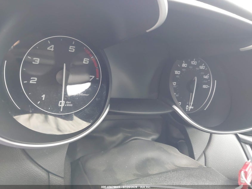 2018 ALFA ROMEO GIULIA auction photo 7