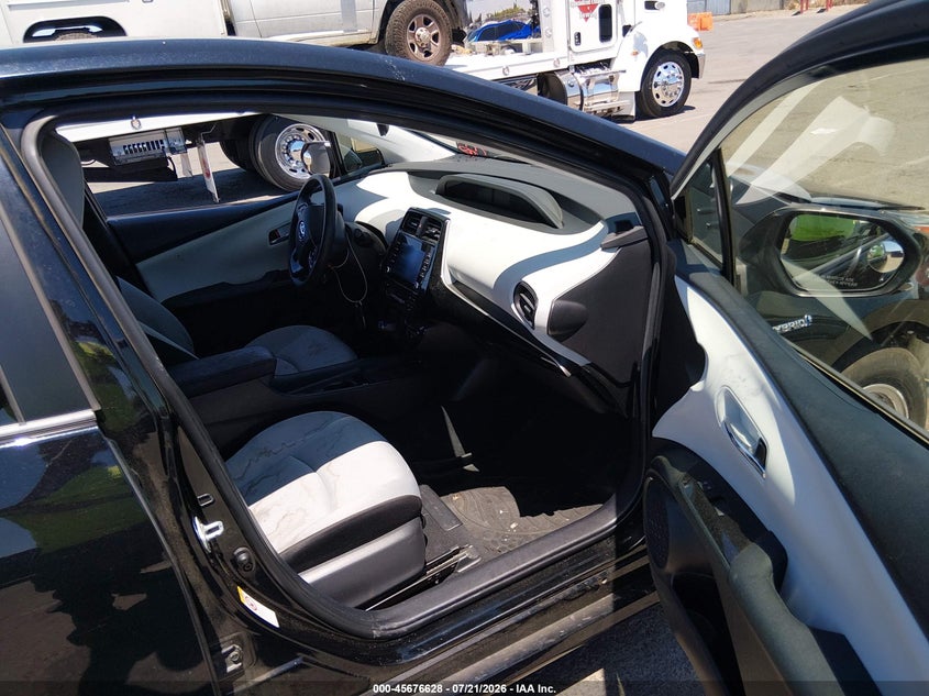 TOYOTA PRIUS - zdjęcie 5