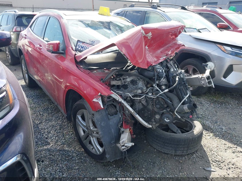 2015 Mercedes-Benz GLA 250