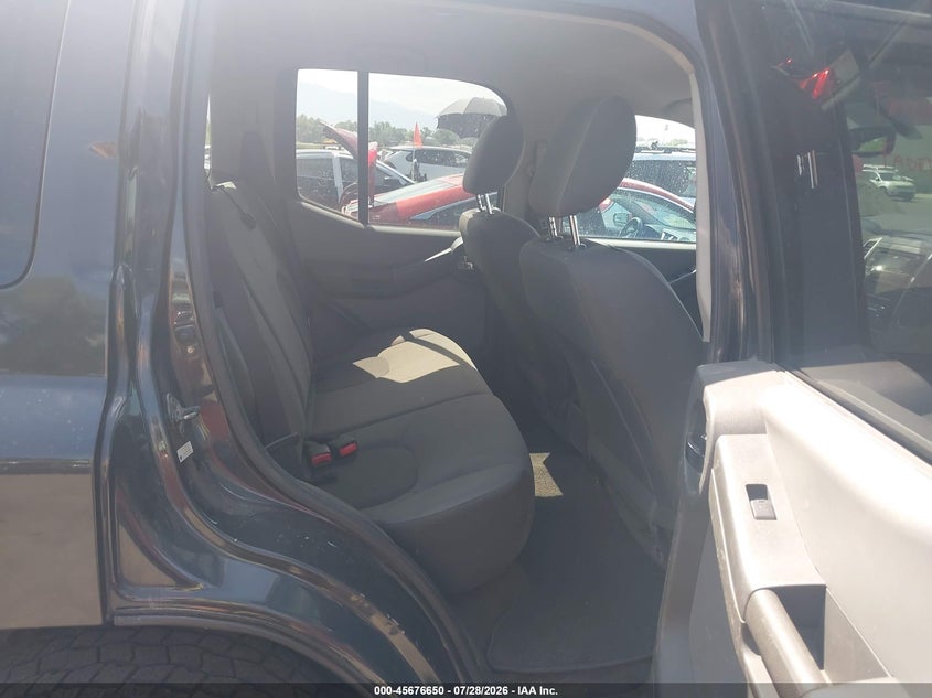 2012 NISSAN XTERRA auction photo 8