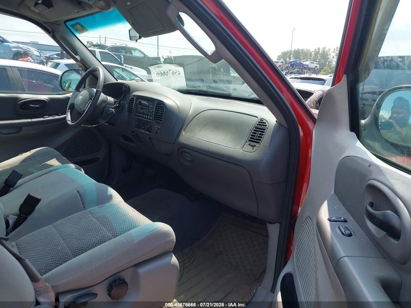 2002 FORD F-150 auction photo 5