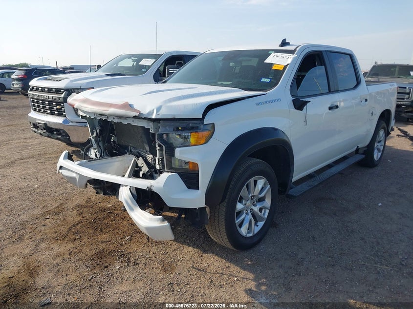 2024 Chevrolet Silverado, Front End, IAAI, VIN 3GCPDBEK1RG214318 — photo 2