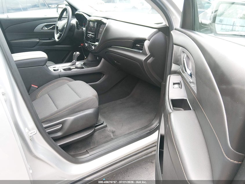 2020 CHEVROLET TRAVERSE auction photo 5