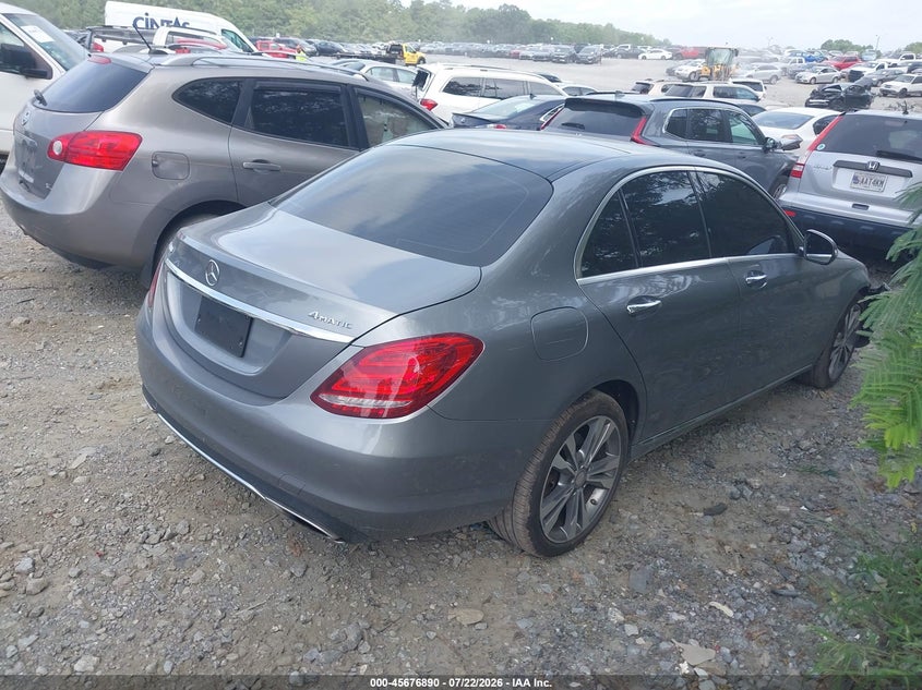 2015 MERCEDES-BENZ C 300 auction photo 4