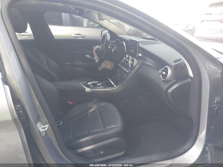2015 MERCEDES-BENZ C 300 auction photo 5