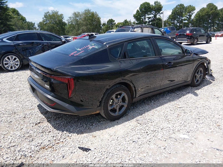 Vin: 3kpft4de9se225218, lot: 46175492, kia k4 lxs 20254