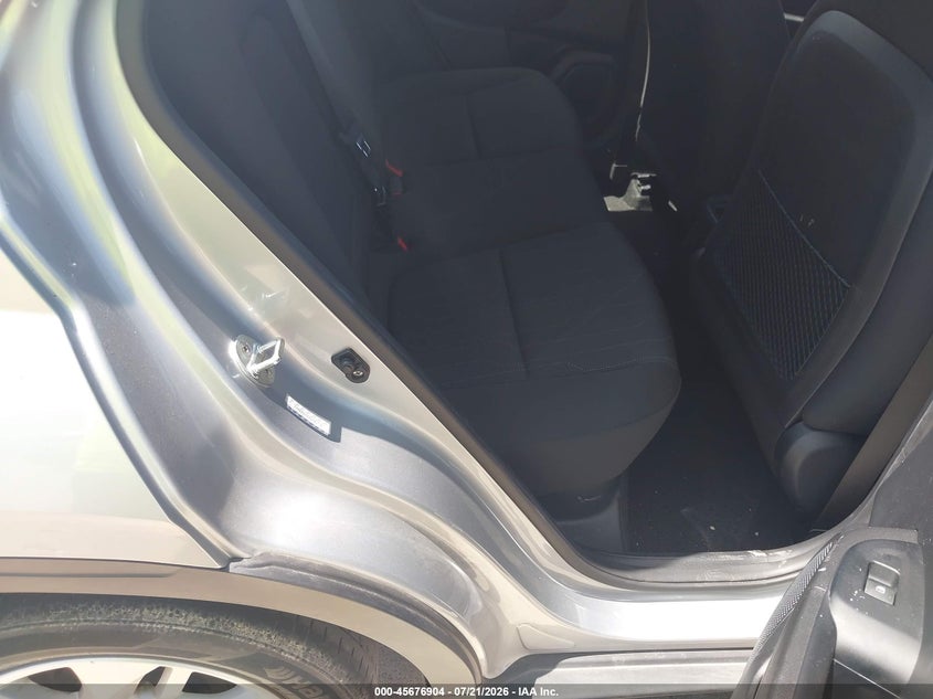 2022 Hyundai Venue Se VIN: KMHRB8A35NU201736 Lot: 45676904