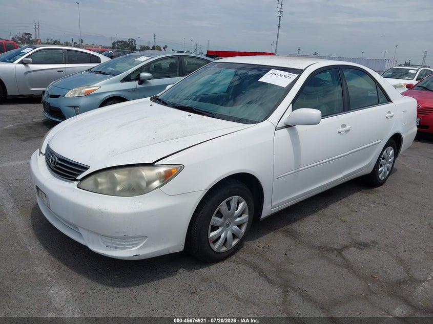 2005 Toyota Camry Le 4T1BE32K55U411187 photo 1